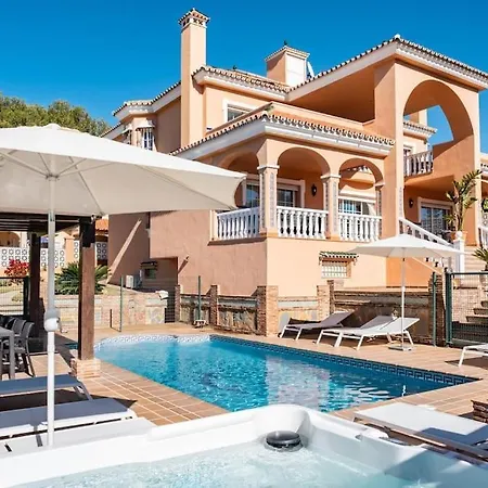 Treetops - Family With Heated Pool In * Marbella