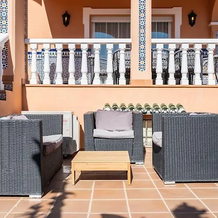 Villa Treetops - Family With Heated Pool In
