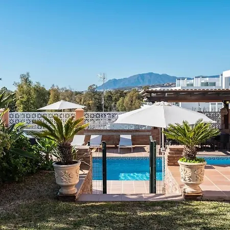 Treetops - Family With Heated Pool In Marbella